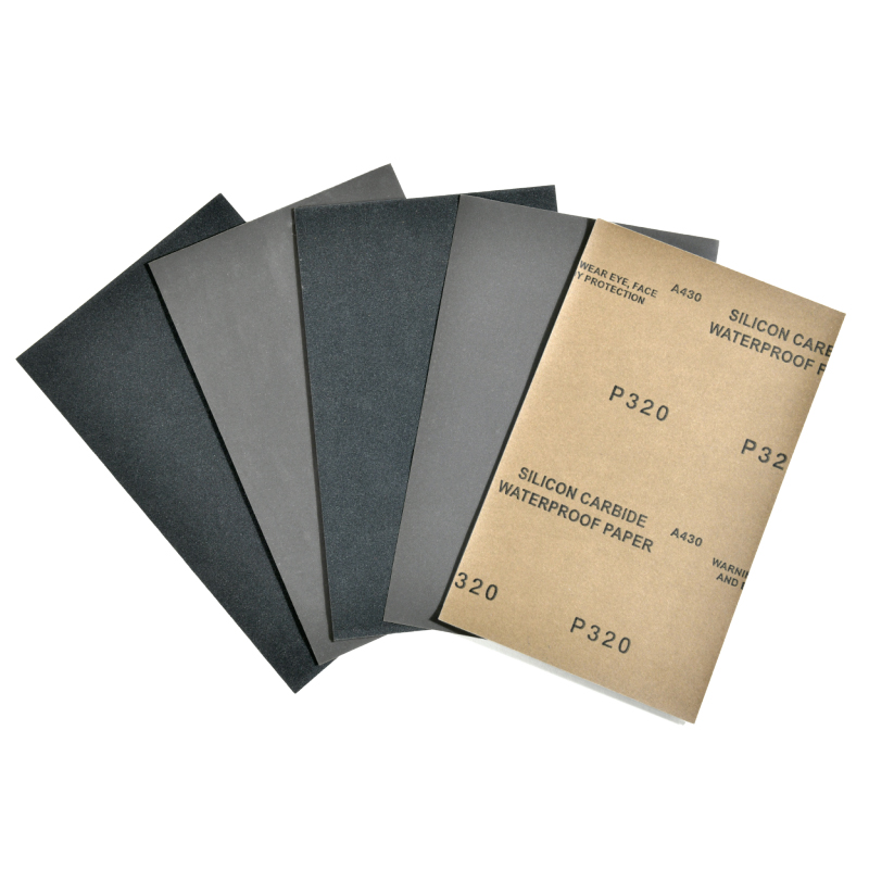 वक्र पृष्ठभाग पीसण्यासाठी पाणी-प्रतिरोधक सँडपेपर डिस्क आदर्श का आहे?